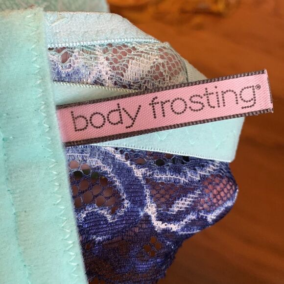 Body Frosting Size 38D bra - Picture 3 of 9